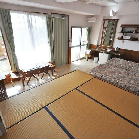 Buzz Resort Онна Екстер'єр фото