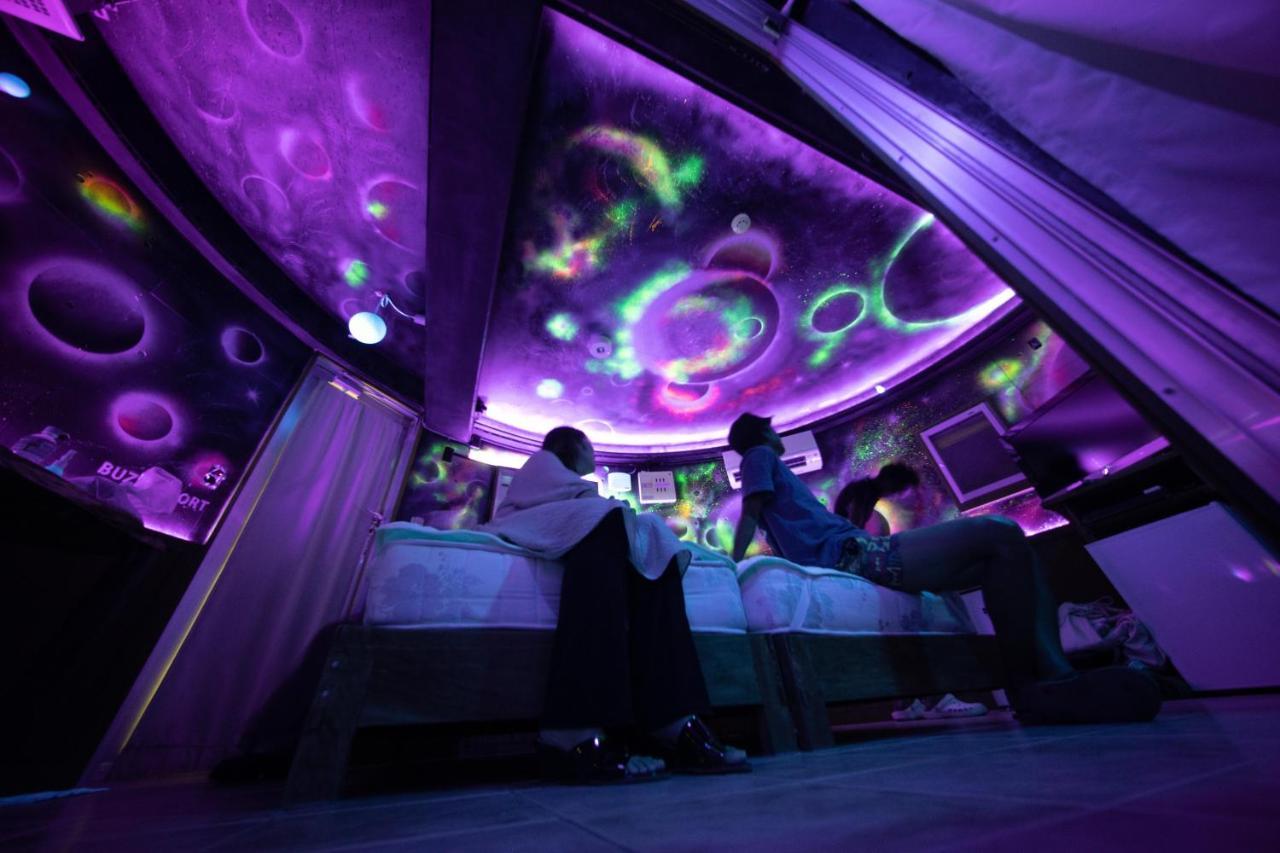 Buzz Resort Онна Екстер'єр фото